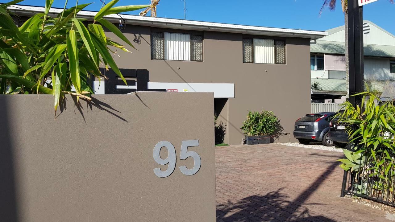 Gold Coast Airport Motel - Only 300 Meters To Airport Terminal Exterior photo