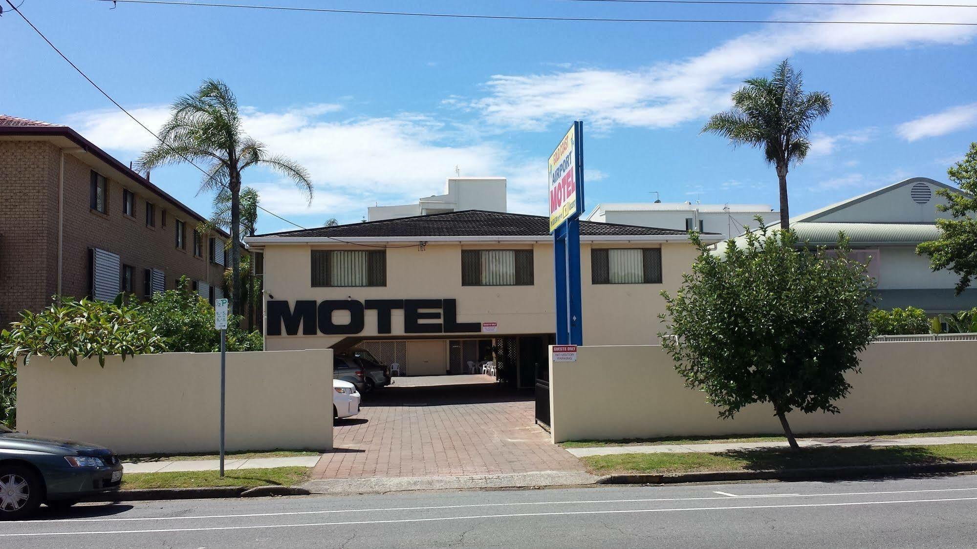 Gold Coast Airport Motel - Only 300 Meters To Airport Terminal Exterior photo